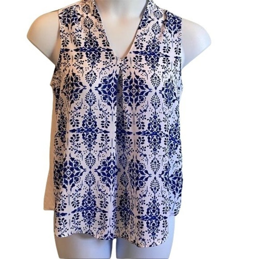 Worthington Sleeveless Blue and White Polyester Top Small